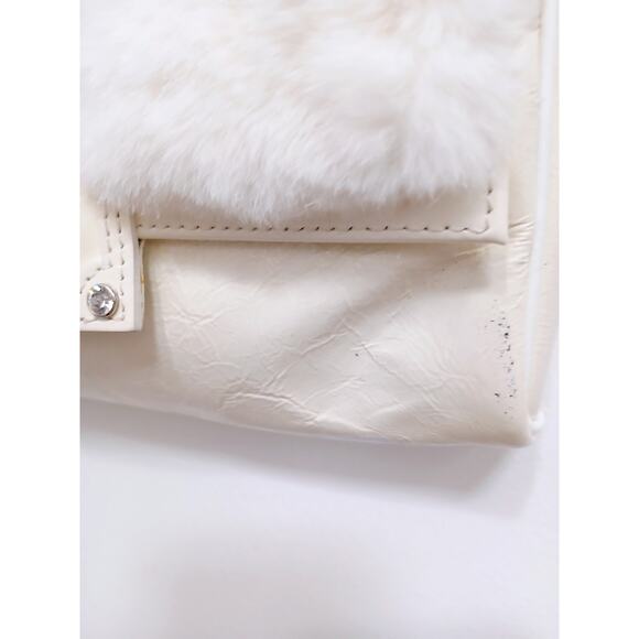 Longchamp Shoulder Crossbody Bag Ivory Patent Leather White Rabbit Fur Glam VNTG - Picture 10 of 16